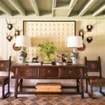10 Charming Ways to Brighten Up Your Entryway